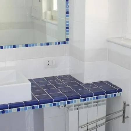 Guest house Olga Panoramic Apartment Naples